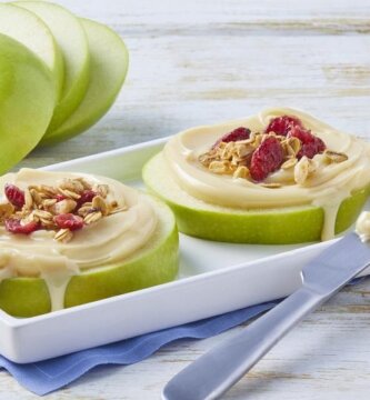 manzana con yogurt